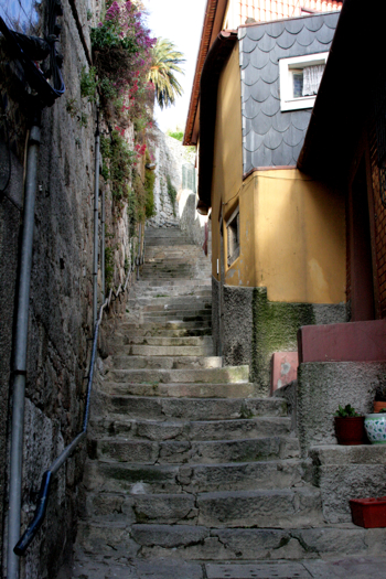 20090406-porto-stairs-small