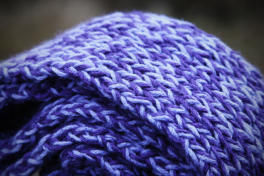 20091127 purple scarf2 small