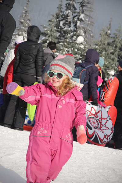 20160102 hyak sledding1 sm