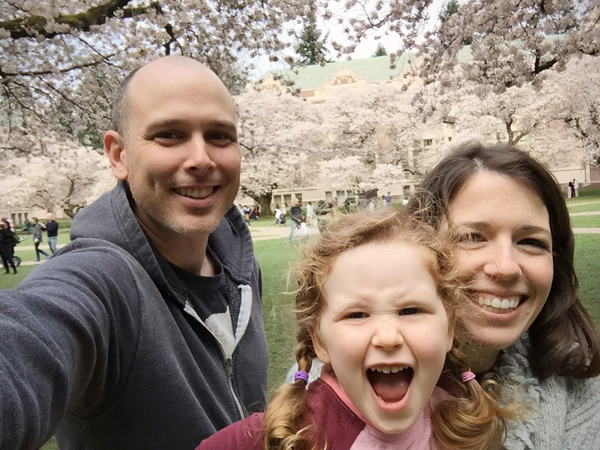 20160318 uw cherry blossoms17 sm